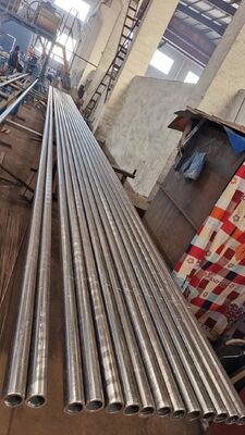 Cina Tubo senza saldatura SS304 Tubo in acciaio inossidabile 316